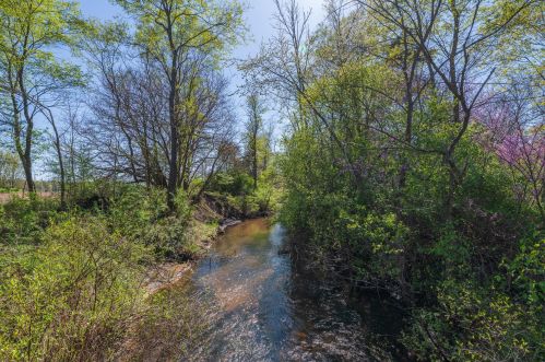 6450 2 St, Kalamazoo MI 49007-4909 exterior