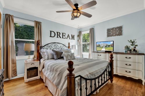 2934 38, Milwaukee WI 53215-3519 exterior