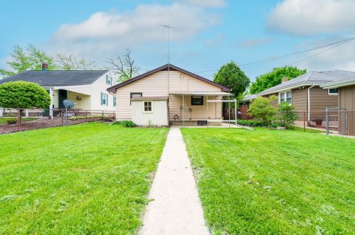 1305 Clara Ave, Joliet IL 60435-3935 exterior