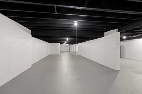 2320 Kenboern Dr, Milwaukee WI 53209-1832 exterior