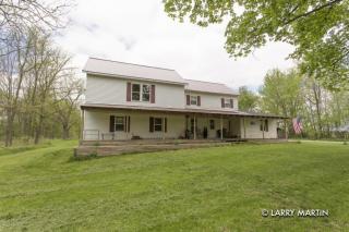 4062 9th St, Wayland, MI 49348-9735