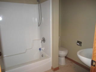 450 Melrose Ave, Aurora IL  60505-5600 exterior