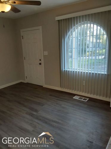 902 Hall St, Atlanta GA  30310-3318 exterior