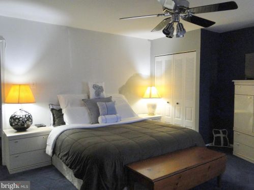 7 Naylor Ct, Quakertown PA 18951-1020 exterior