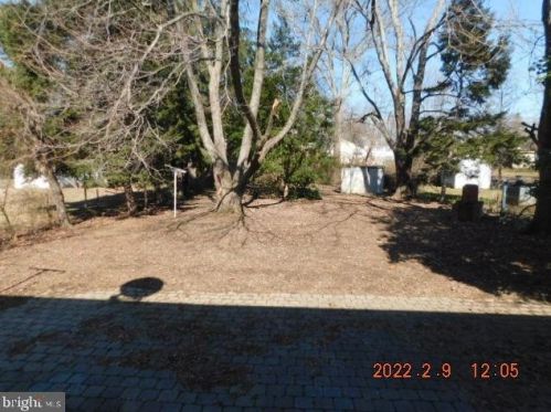 20 Steinway Ave, Trenton, NJ 08618-1614