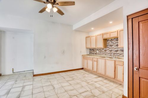 1963 8th St, Milwaukee WI  53204-3851 exterior