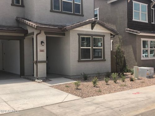 1085 Thompson Way, Chandler AZ  85286-6472 exterior