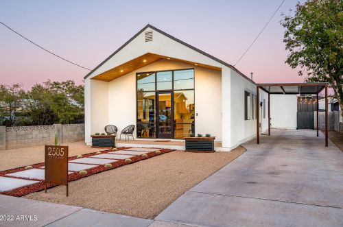 2505 14th St, Phoenix, AZ 85006-1120
