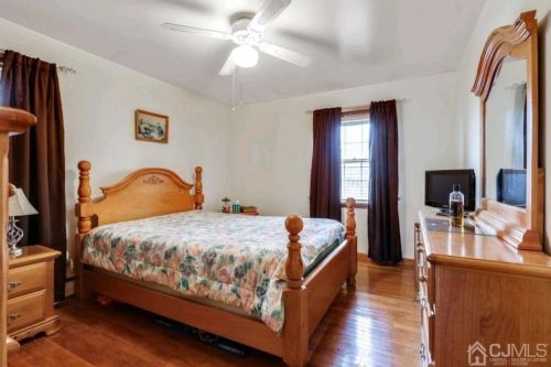 783 Robbins St, Perth Amboy NJ 08861-1708 exterior