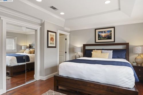 1870 Elinora Dr, Concord CA 94523-2815 exterior