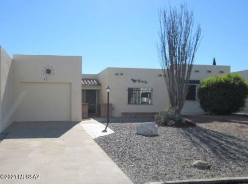 821 Paseo Del Prado, Green Valley AZ 85614-1974 exterior