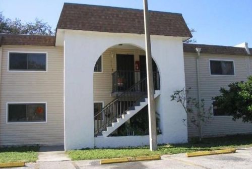 1501 Doby Cir, Tampa FL  33612-4951 exterior