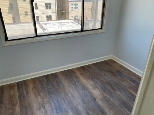 7915 Rhodes Ave, Chicago IL 60619-3020 exterior