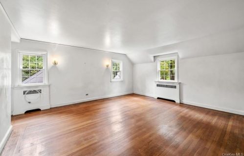 176 Douglas Pl, Mount Vernon NY 10552-1144 exterior