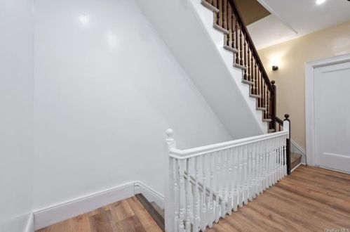 2983 Perry Ave, Bronx NY 10467-4105 exterior