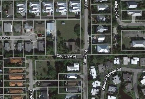 2200 Curtis St, Naples FL 34102 exterior