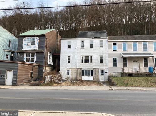 387 Peacock St, Primrose PA  17901-1121 exterior