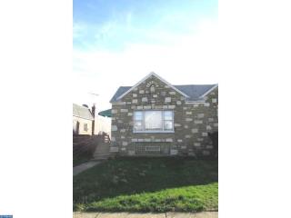 2340 Griffith St, Philadelphia PA  19152-3312 exterior