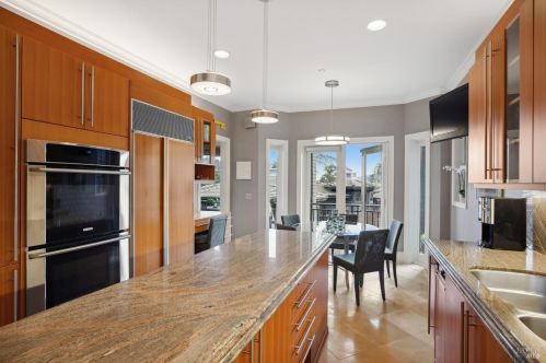 54 De Silva Is Dr, Mill Valley CA 94941-3004 exterior