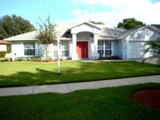 6546 Northlake Dr, Zephyrhills, FL 33542-0615