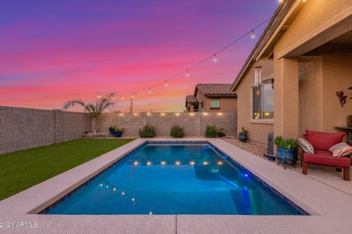 2834 Apollo Rd, Phoenix AZ  85041-5339 exterior