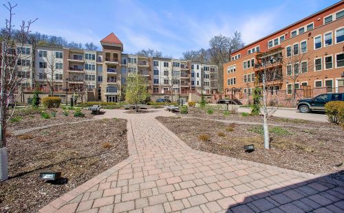 650 Main St, Stillwater MN 55082-6764 exterior