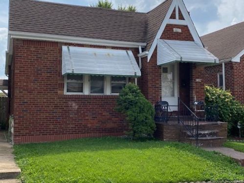 5932 Floy Ave, Saint Louis MO 63147-1106 exterior
