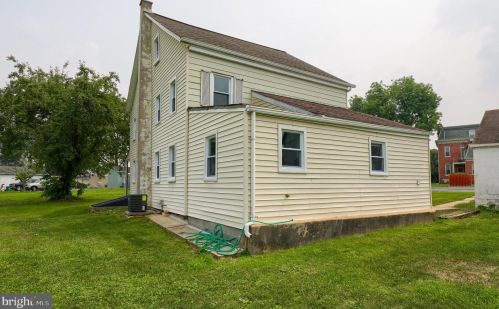 720 Elizabeth St, Lancaster PA  17603-2218 exterior