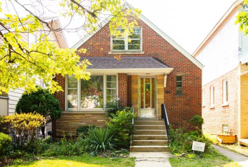 6056 Menard Ave, Chicago, IL 60646-3919