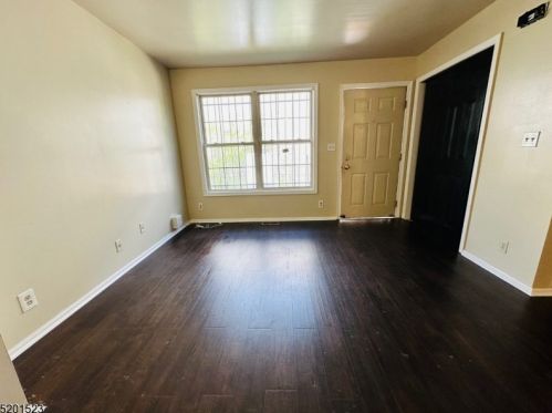 444 7th St, Newark NJ  07103-2016 exterior