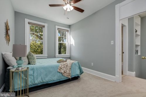 1922 1st St, Washington DC 20001-1480 exterior