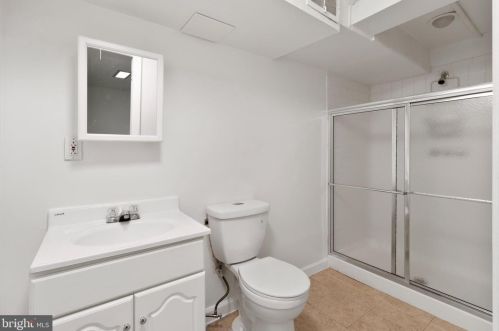 2841 10th St, Philadelphia PA  19148-5008 exterior