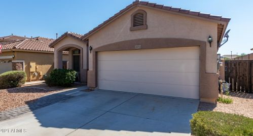 33712 26 Ave, Phoenix AZ 85085-5060 exterior