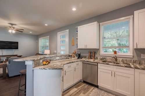 1704 Louisiana Ave, Tampa FL  33610-6037 exterior