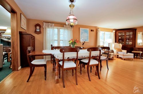 1006 Keith Ave, Waukegan IL 60085-2134 exterior