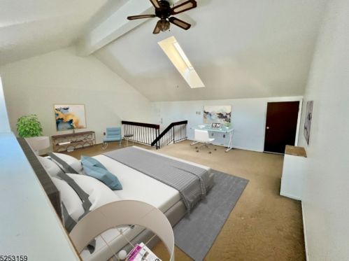 39 Wareham Ct, Scotch Plains NJ 07076-3132 exterior