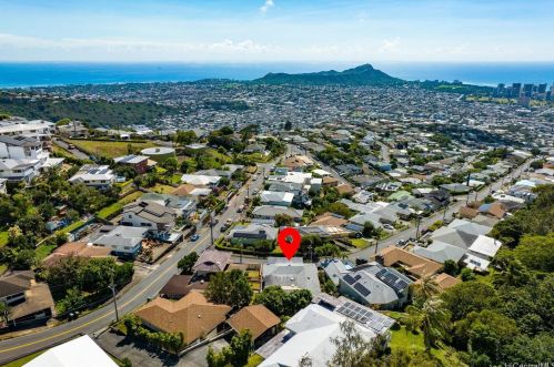 1952 Bertram St, Honolulu HI 96816-2006 exterior