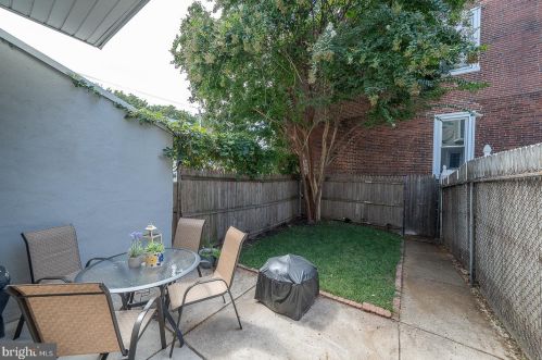 902 29 St, Philadelphia PA 19132-3020 exterior