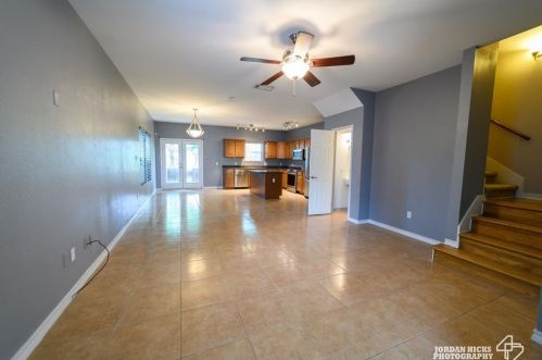 826 Beckley Ave, Dallas TX  75203-1613 exterior