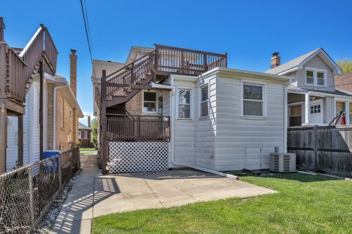 4153 Mason Ave, Chicago IL 60630-3143 exterior