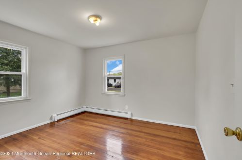 631 Maria St, Jackson Twp NJ  08527-5285 exterior