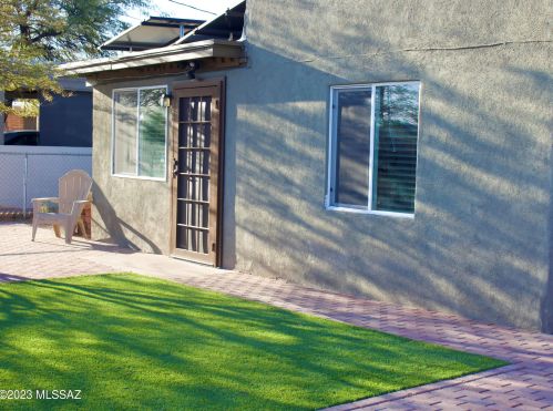 1337 El Rio Dr, Tucson, AZ 85745-2011