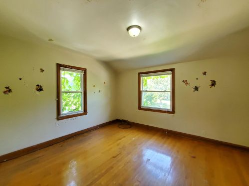 4139 Montreal St, Milwaukee WI 53216-1756 exterior