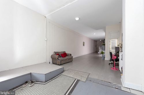 3259 Front St, Philadelphia PA 19140-5805 exterior