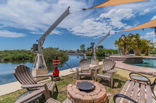 13435 Starfish Dr, Port Richey FL  34667-7606 exterior