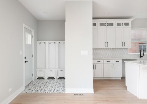 7421 Ottawa Ave, Chicago IL  60631-4238 exterior