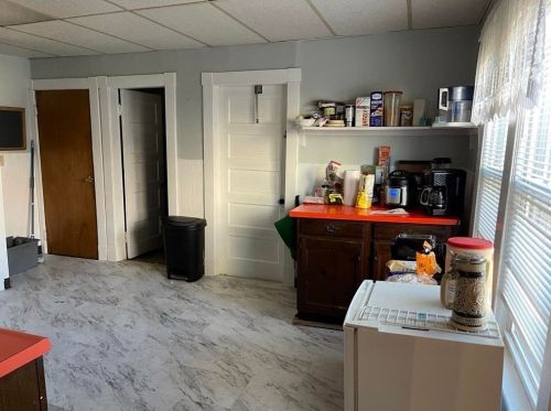 56 Kenyon St, Springfield MA 01109-3014 exterior