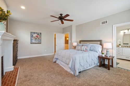 5532 Howe St, Pittsburgh PA 15232-2415 exterior