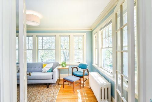 1114 Chester Park Dr, Duluth MN 55812-1139 exterior