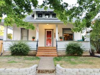 646 Breys Ave, Salem OR  97301-2728 exterior